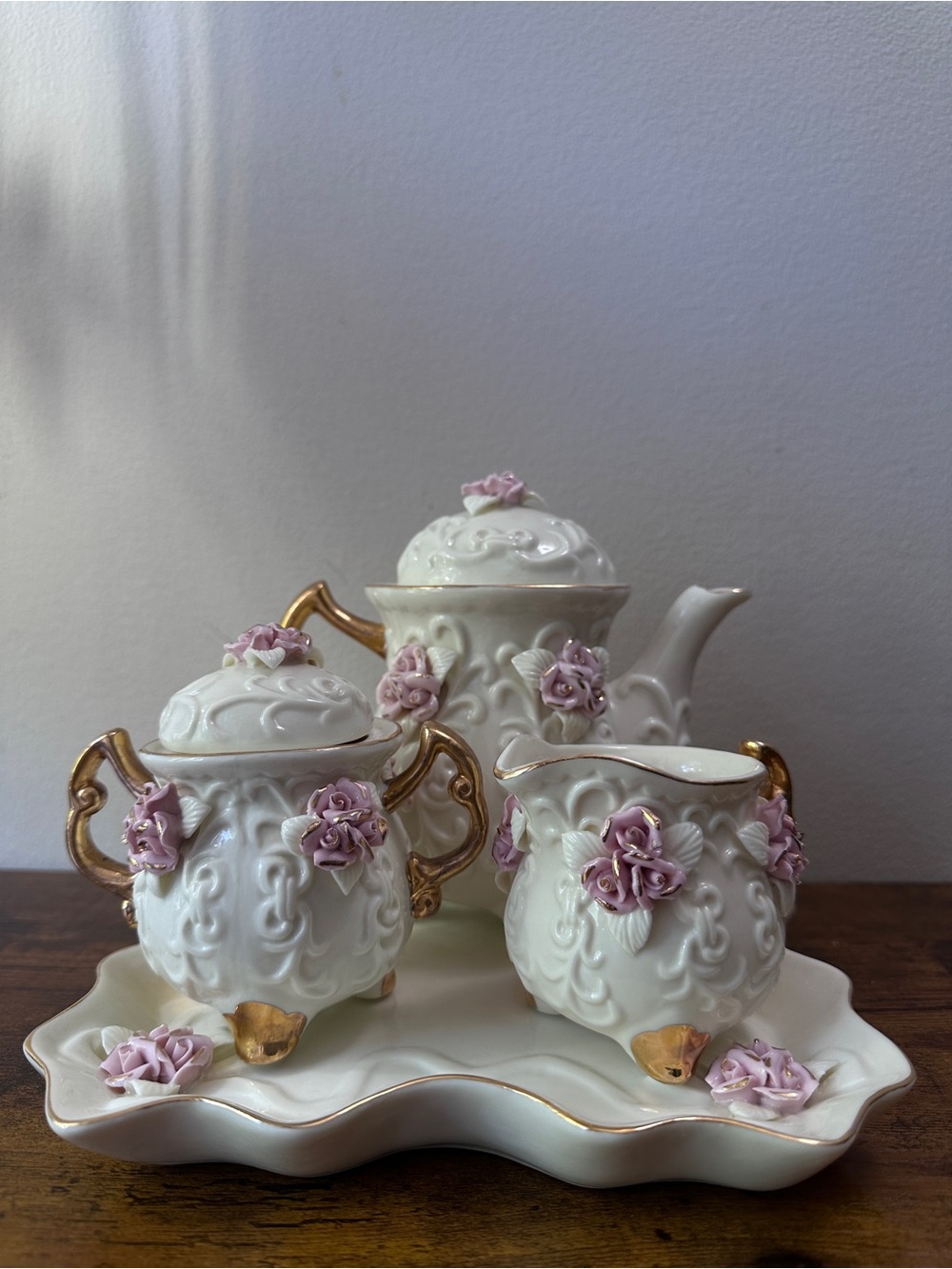 Vintage Cracker Barrel Ivory Porcelain 6 Pc Tea Set Raised Pink Roses Gold Trim